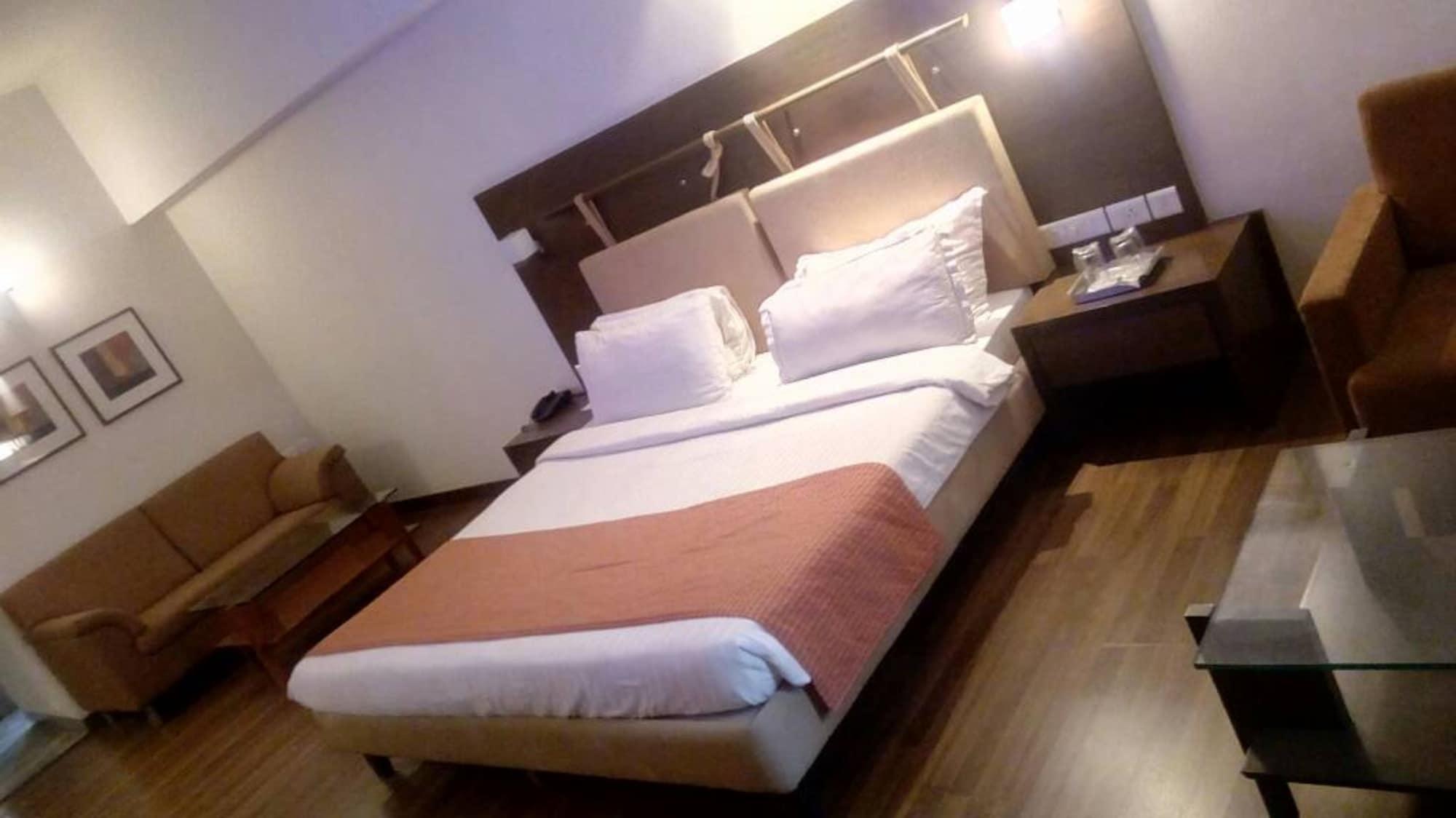 Cambay Sapphire, Gandhinagar Hotel Luaran gambar