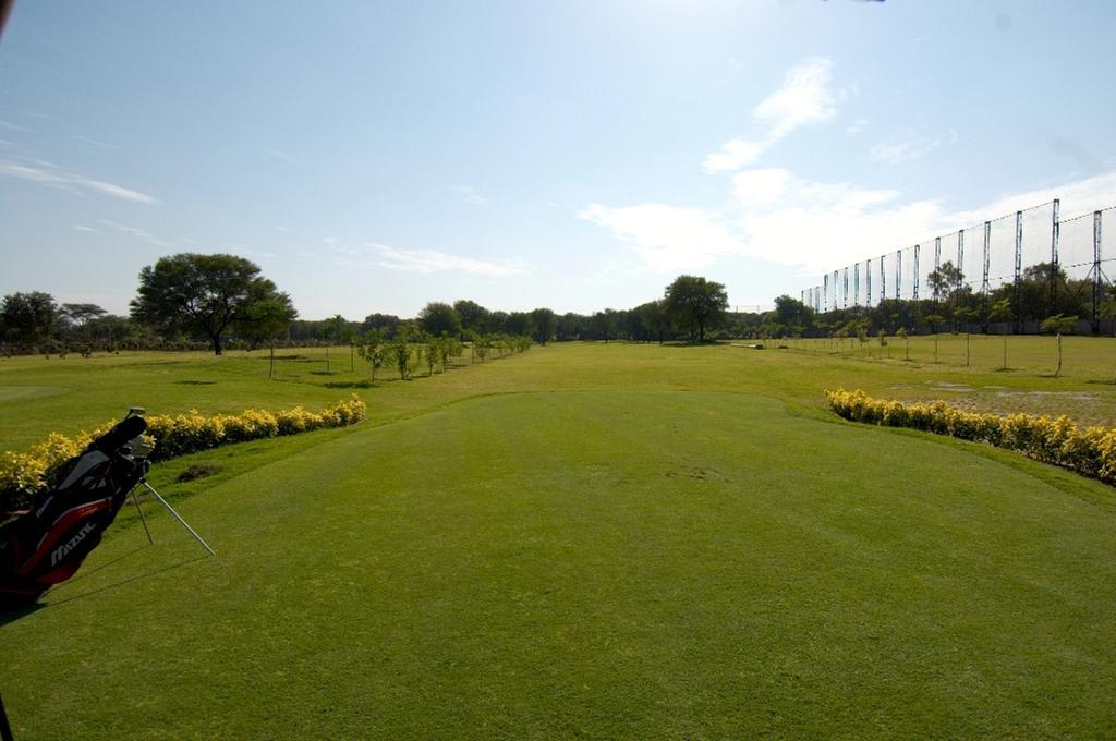 Cambay Sapphire, Gandhinagar Hotel Luaran gambar