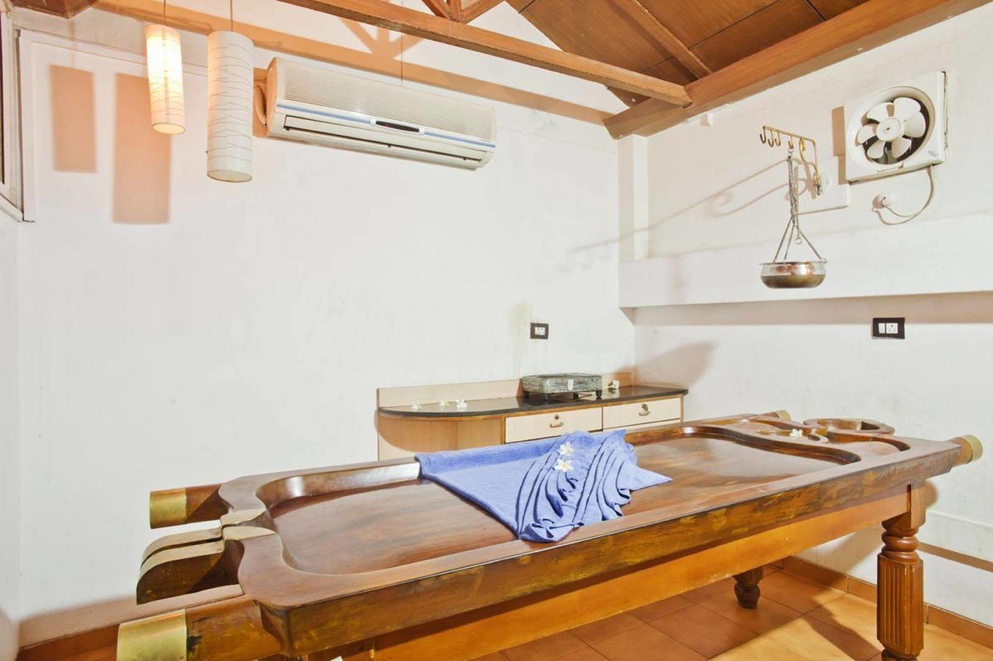 Cambay Sapphire, Gandhinagar Hotel Luaran gambar