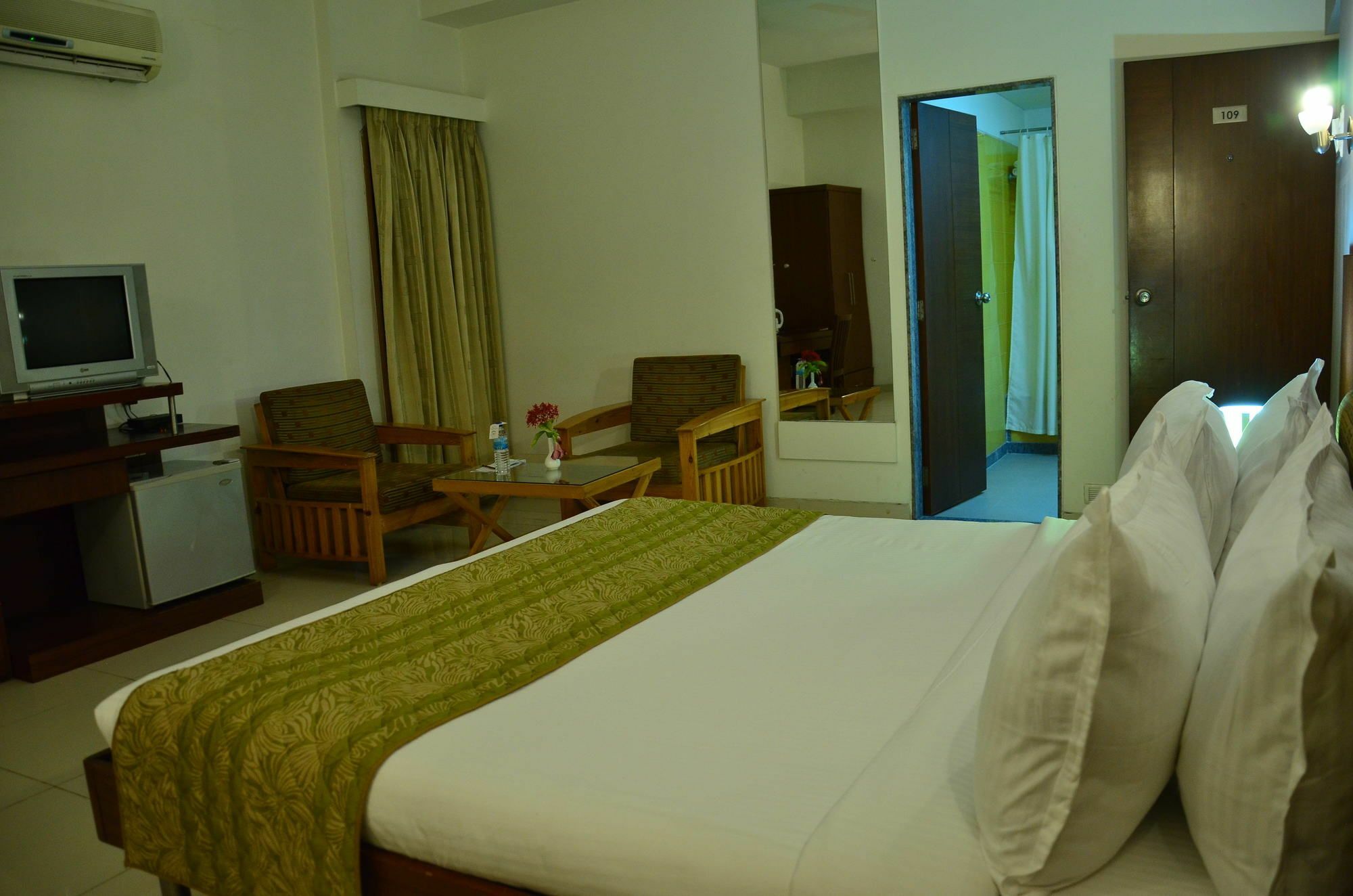 Cambay Sapphire, Gandhinagar Hotel Luaran gambar